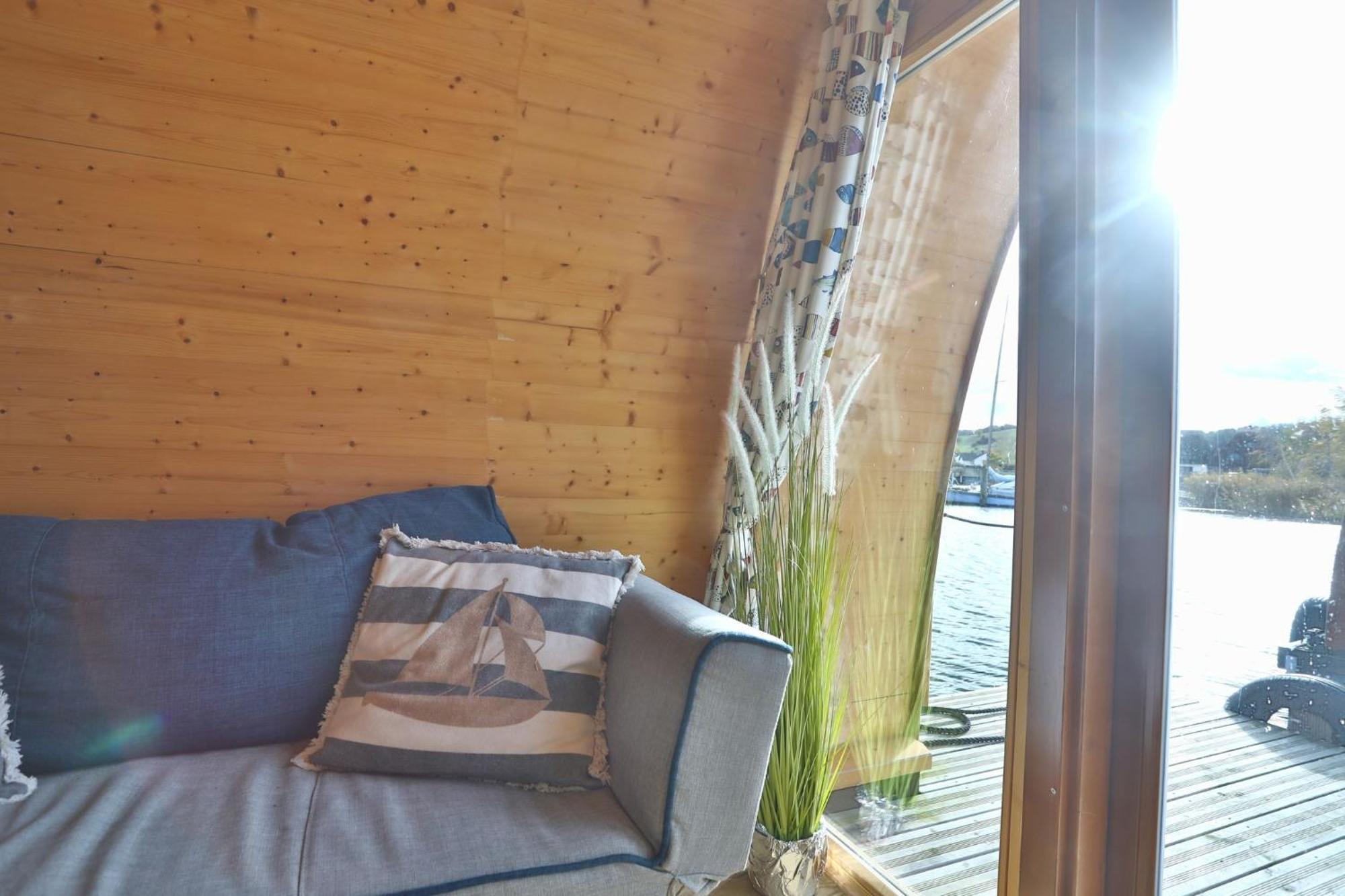 Hausboot Dotterbart Hotel Gager Exterior photo